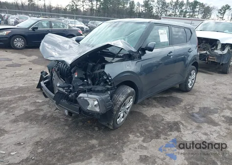 2021 Kia Soul Lx z USA, uszkodzony, nr VIN KNDJ23AU4M7759782